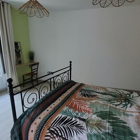 Guérard Le Truc En Plus, Accessibles Pmr, Appartement 45 M2 Mitoyen Dans Une Maison Avec Un Autre Appartement מראה חיצוני תמונה